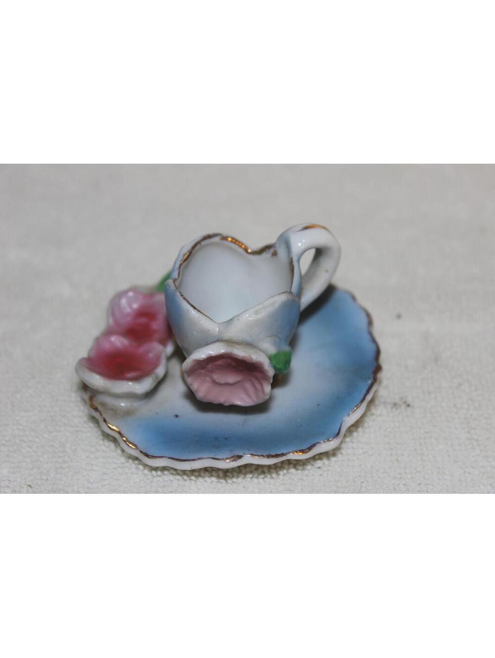 VINTAGE 1950’s MINIATURE CUP & SAUCER MADE IN JAPAN PINK 3D FLOWERS BLUE WHITE